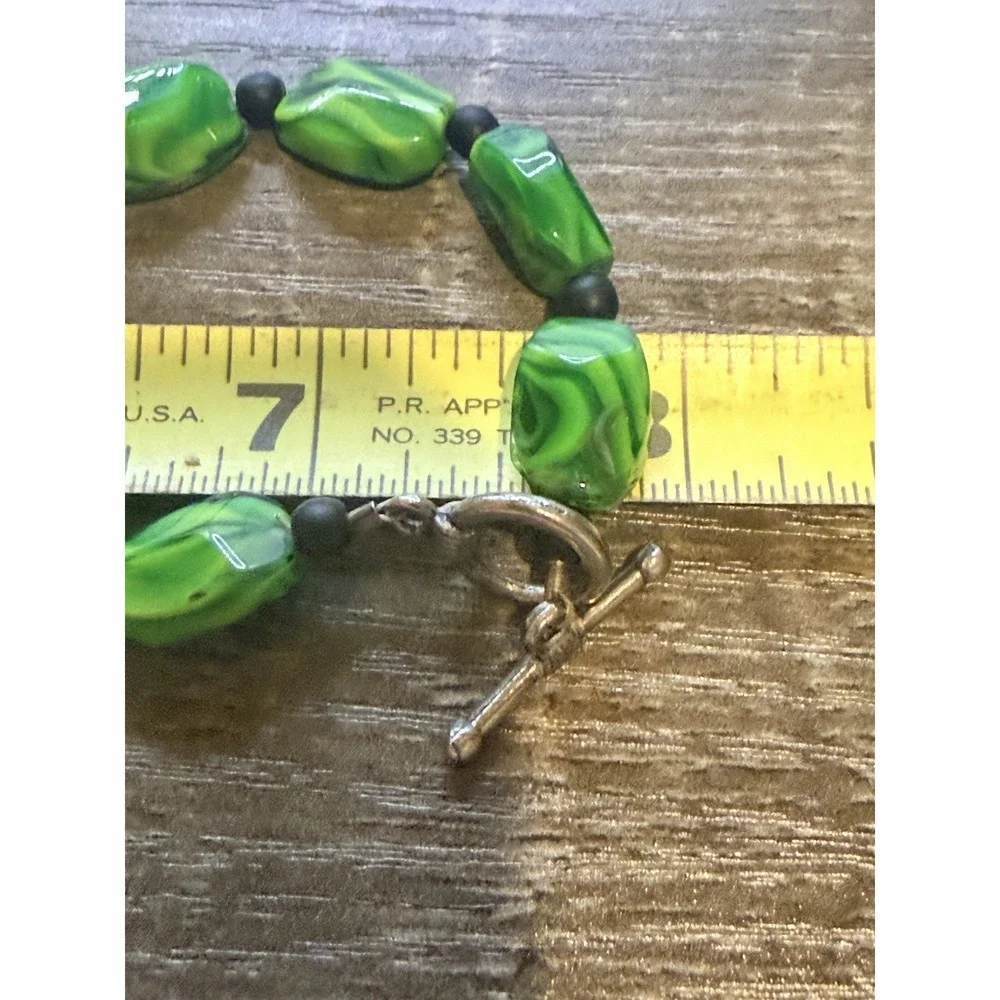 Artisan Glass Beaded Necklace Green Swirl Toggle Clasp 16